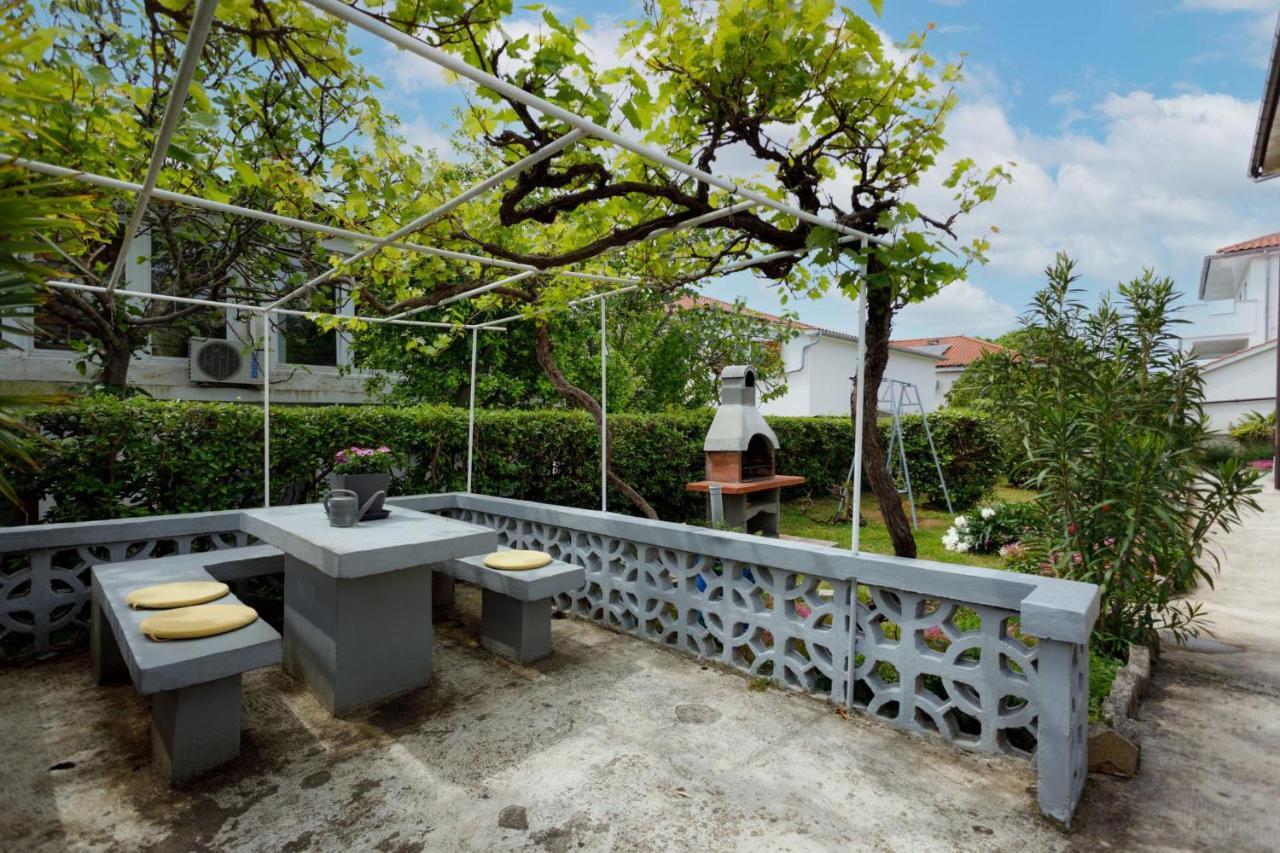 Adrijana 2 Apartment Krk Town Exterior photo